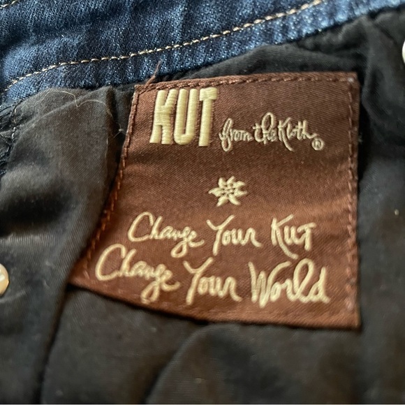 Kut from the Kloth Jean women’s blue size 4 Catherine Boyfriend distressed GUC - Picture 6 of 13